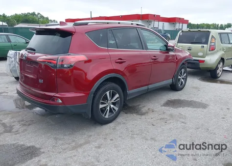 2018 Toyota Rav4 Xle z USA, uszkodzony, nr VIN 2T3RFREV2JW839921